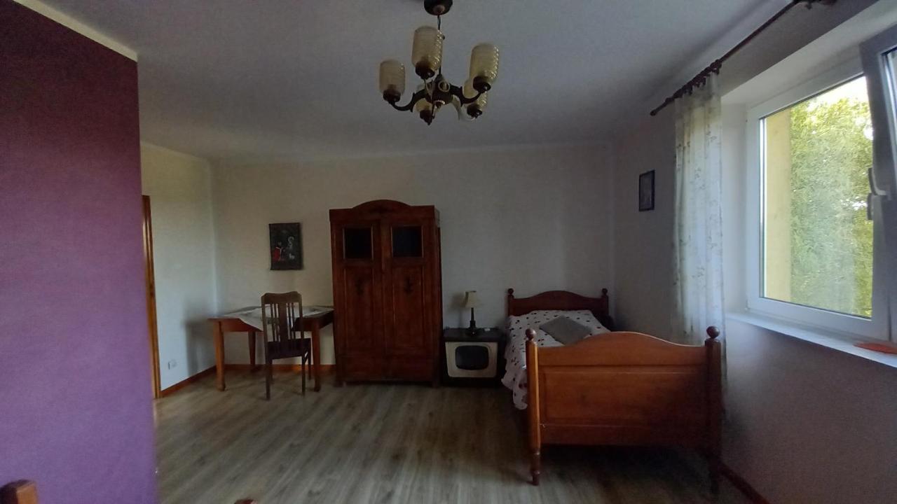 Dom Goscinny Lerka - 240 M2 Mazury Jeziora Lasy Lakorz Esterno foto